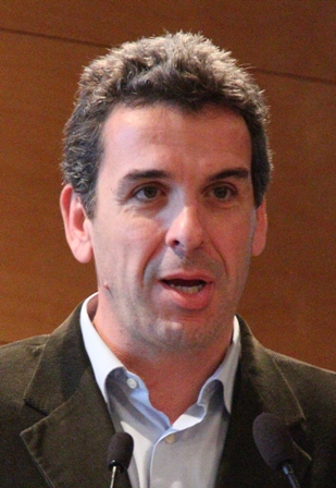 Santiago Aragonés, nuevo Socio de Honor de APAE